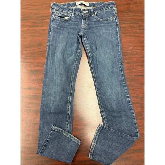 Hollister Dark Wash Denim Jeans Size 3 Short - Picture 1 of 7